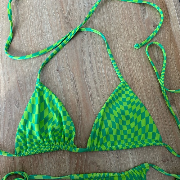 Frankie’s Bikinis Tia Bikini in color Morison. Top: Small. Bottom: medium. - Picture 3 of 6